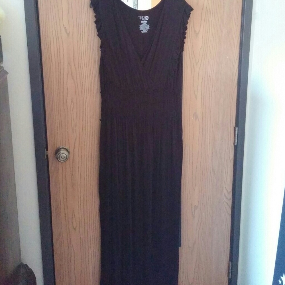 Black Maxi
